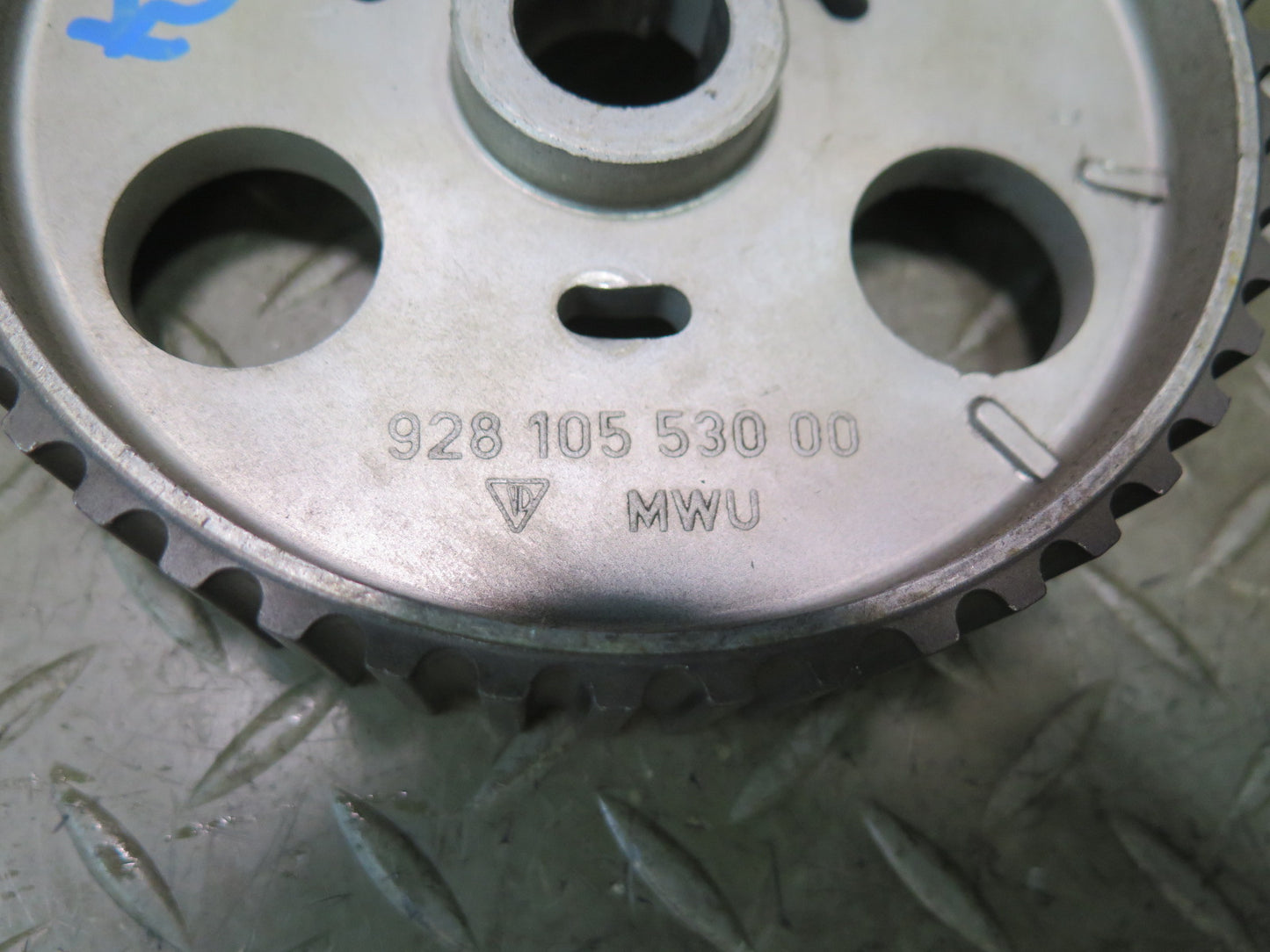 1985-1986 Porsche 928 S 5.0L V8 Engine Camshaft Timing Gear Sprocket Set