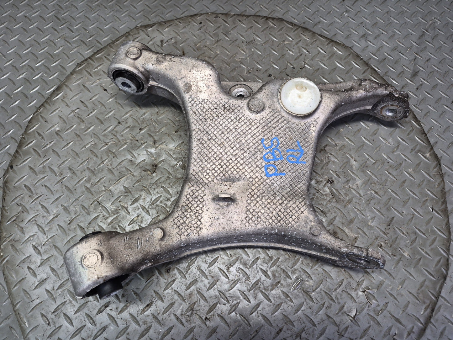 2006-2010 BMW E63 E64 M6 Rear Left Side Suspension Lower Control Arm Set