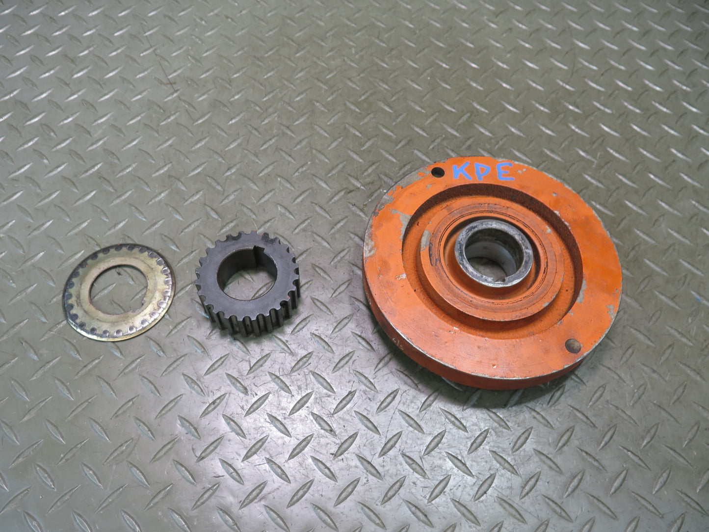 1985-1986 Porsche 928 S 5.0L V8 Engine Motor Harmonic Balancer Damper Set