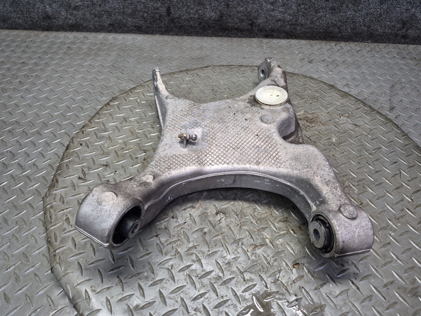 2006-2010 BMW E63 E64 M6 Rear Right Side Suspension Lower Control Arm Set