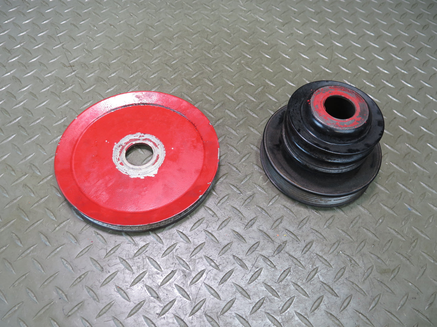 1985-1986 Porsche 928 S 5.0L V8 Engine Crankshaft Pulley V-belt Set