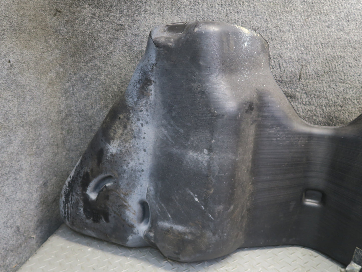 03-05 Ford Thunderbird Gas Fuel Tank Unit OEM