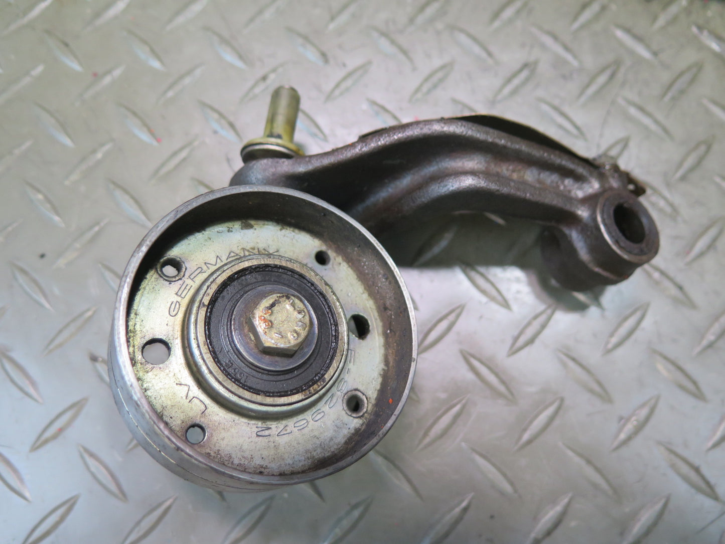 1985-1986 Porsche 928 S 5.0L V8 Engine Motor Timing Belt Tensioner Pulley Set
