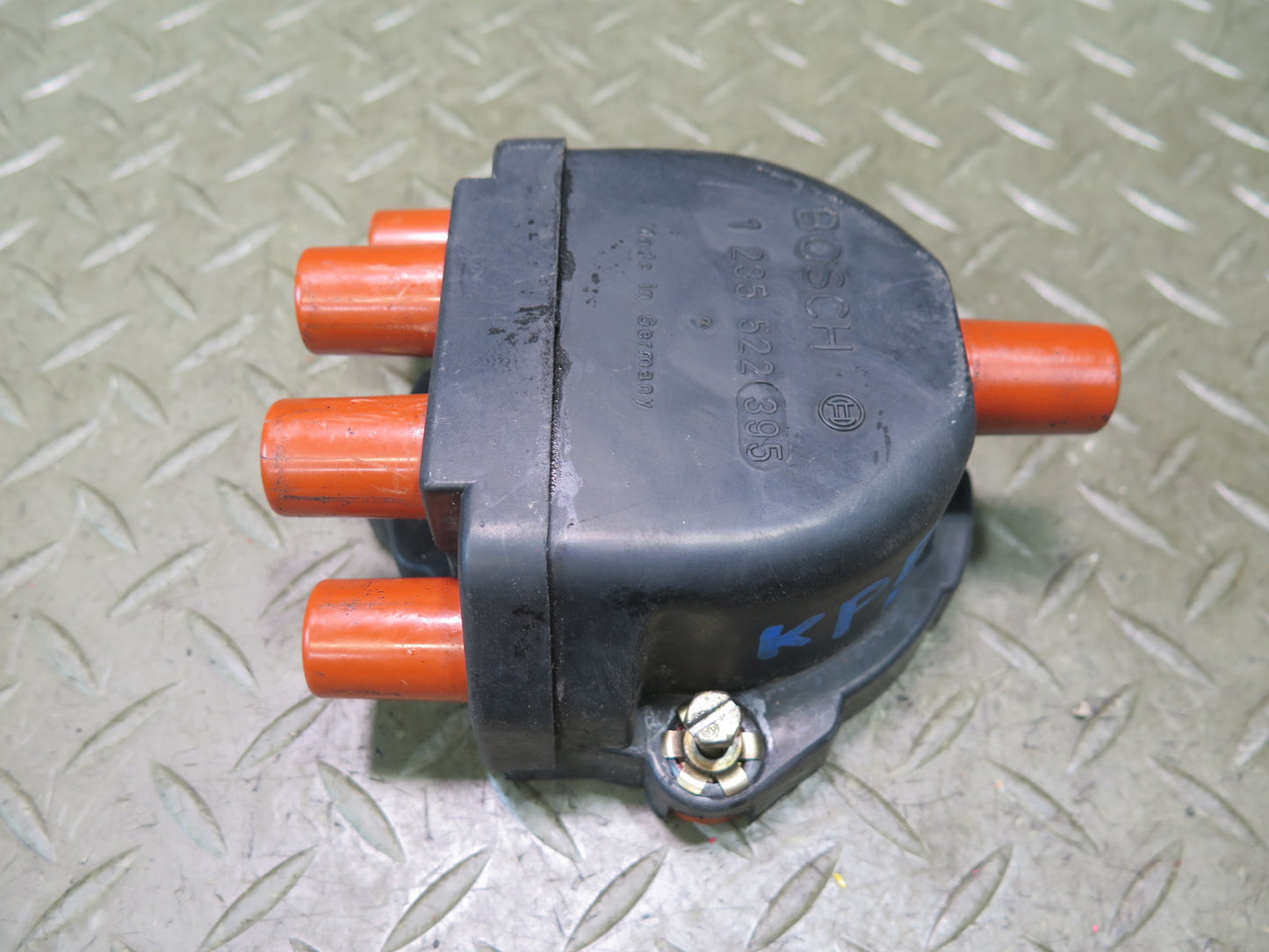 1985-1986 Porsche 928 S 5.0L V8 Engine Distributor Cap W/ Rotor Set