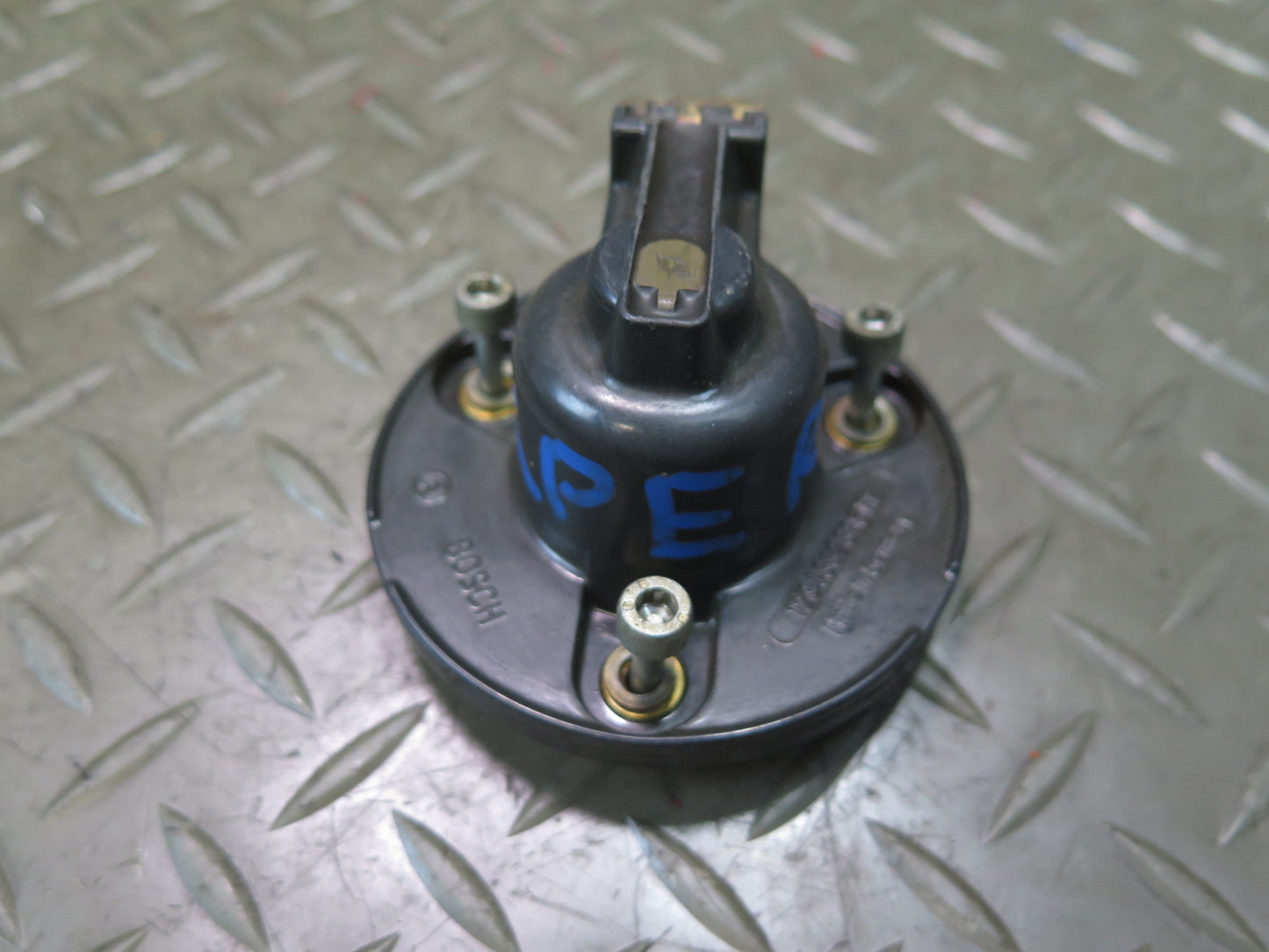 1985-1986 Porsche 928 S 5.0L V8 Engine Distributor Cap W/ Rotor Set
