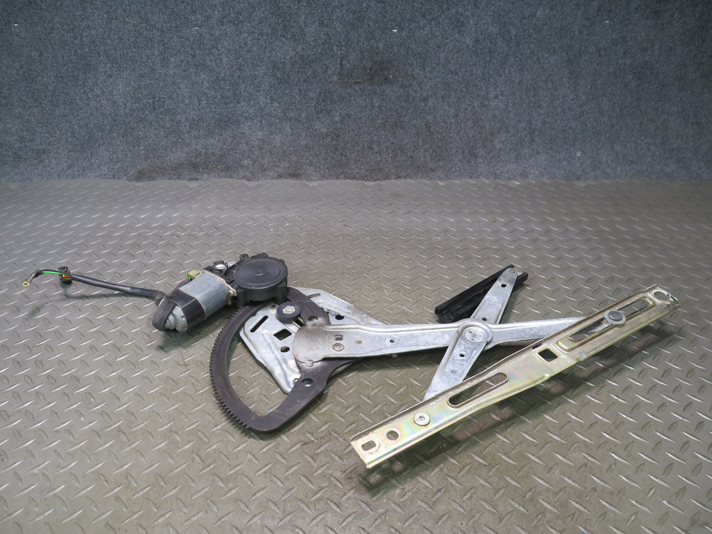 94-02 Mercedes R129 SL500 Right Door Window Regulator w Motor OEM