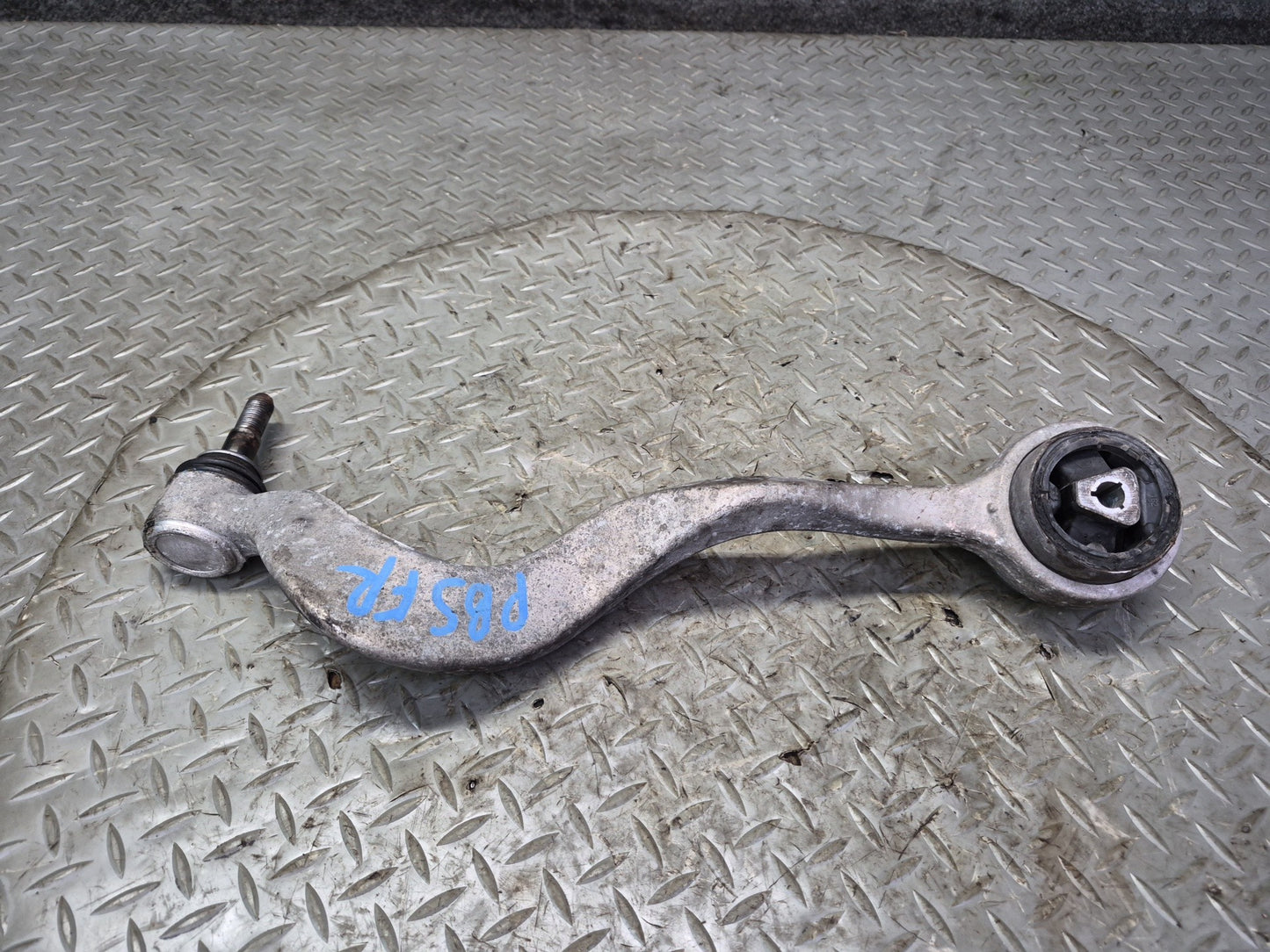 2006-2010 BMW E63 E64 M6 Front Right Side Suspension Lower Control Arm