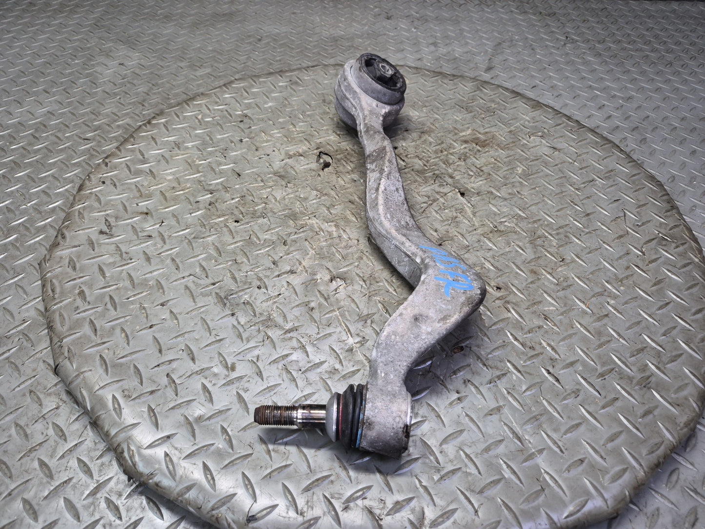 2006-2010 BMW E63 E64 M6 Front Right Side Suspension Lower Control Arm