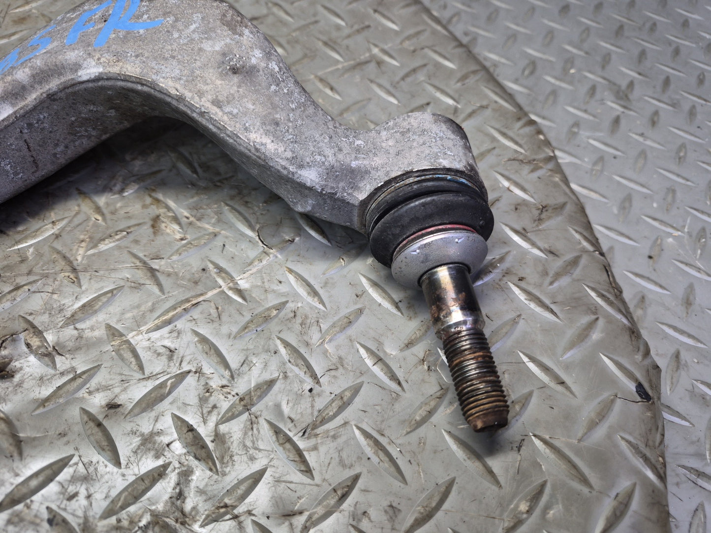 2006-2010 BMW E63 E64 M6 Front Right Side Suspension Lower Control Arm