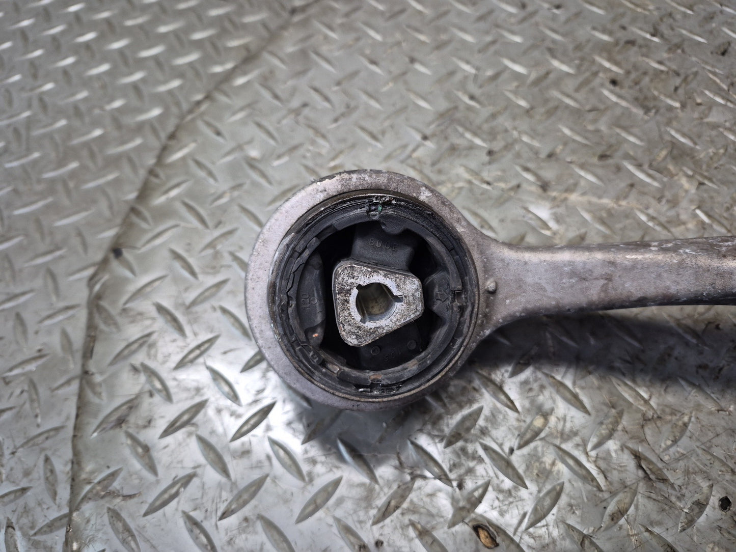2006-2010 BMW E63 E64 M6 Front Left Side Suspension Lower Control Arm