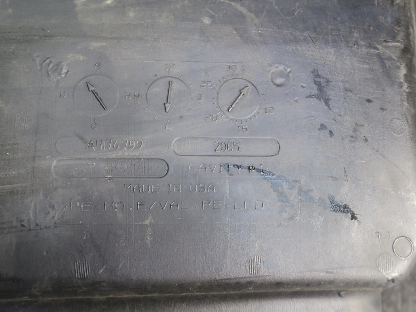 2004-2007 Hummer H2 6.0L Gas Fuel Tank Unit