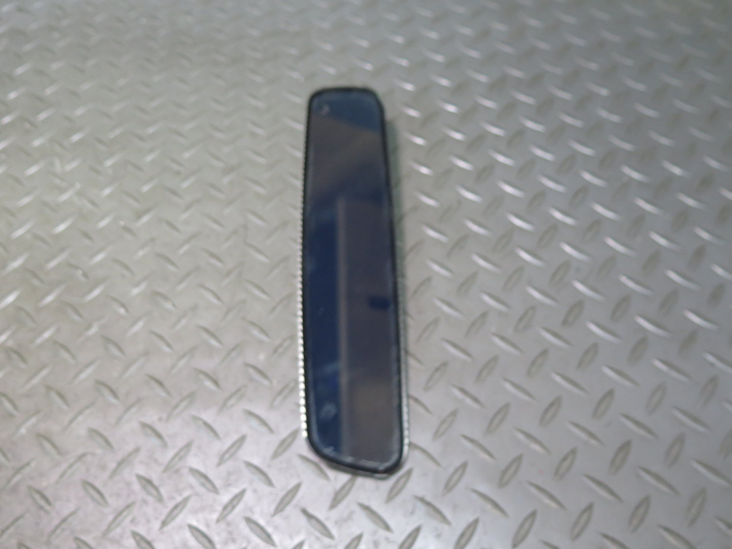96-02 Mercedes R129 SL500 Auto Dimming Interior Rear View Mirror Glass Only OEM