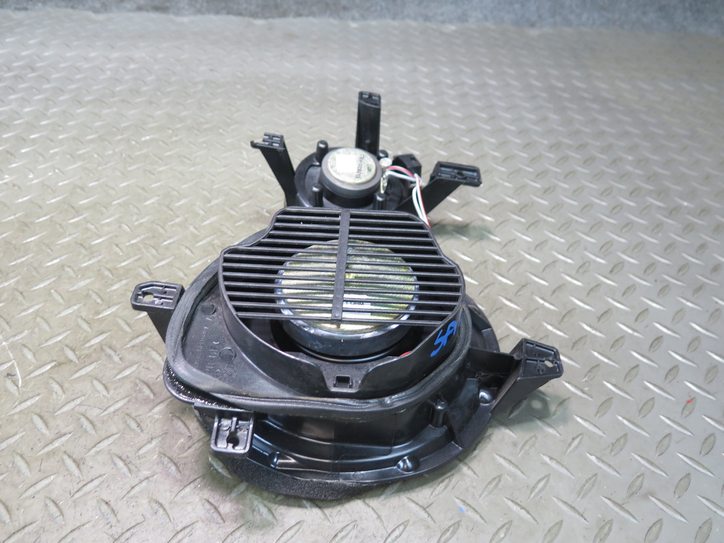 96-02 Mercedes R129 SL500 SL600 Set of 2 Front Left & Right Door Speaker OEM