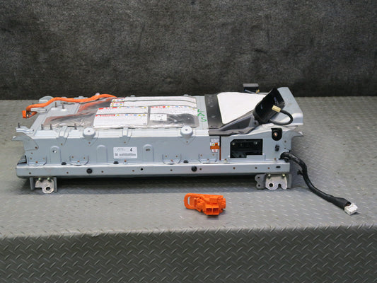 08-09 Lexus UVF46L LS600h Hybrid Battery Assembly G9510-50011 158k Miles OEM