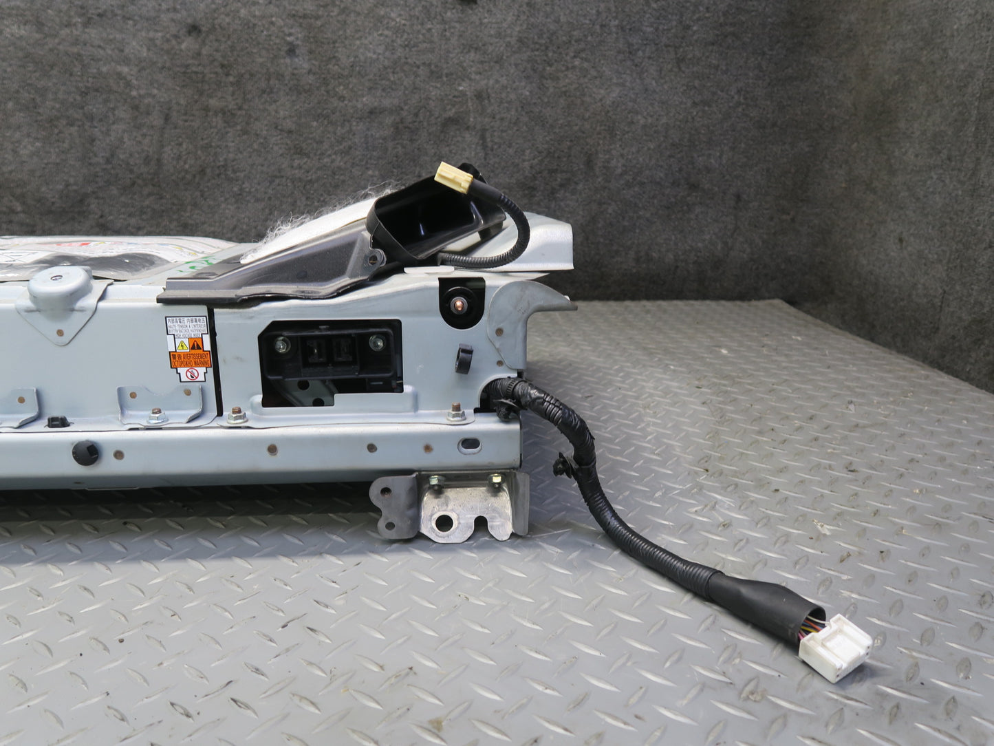 08-09 Lexus UVF46L LS600h Hybrid Battery Assembly G9510-50011 158k Miles OEM