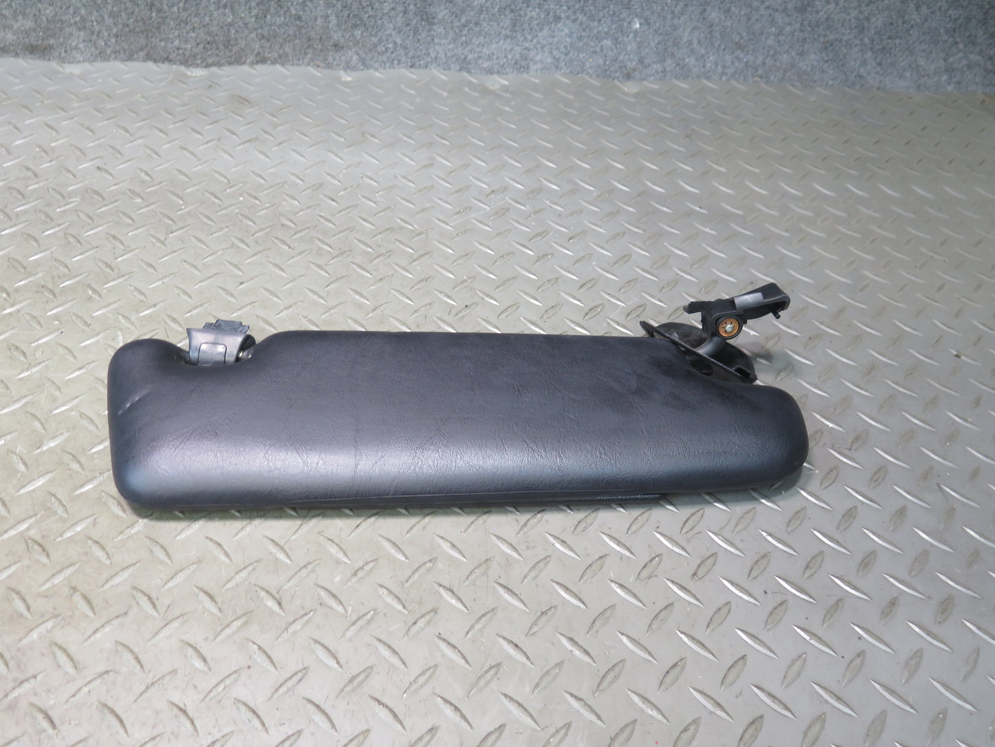 96-02 Mercedes R129 Sl-class Set of 2 Front Left & Right Sun Visor Black OEM