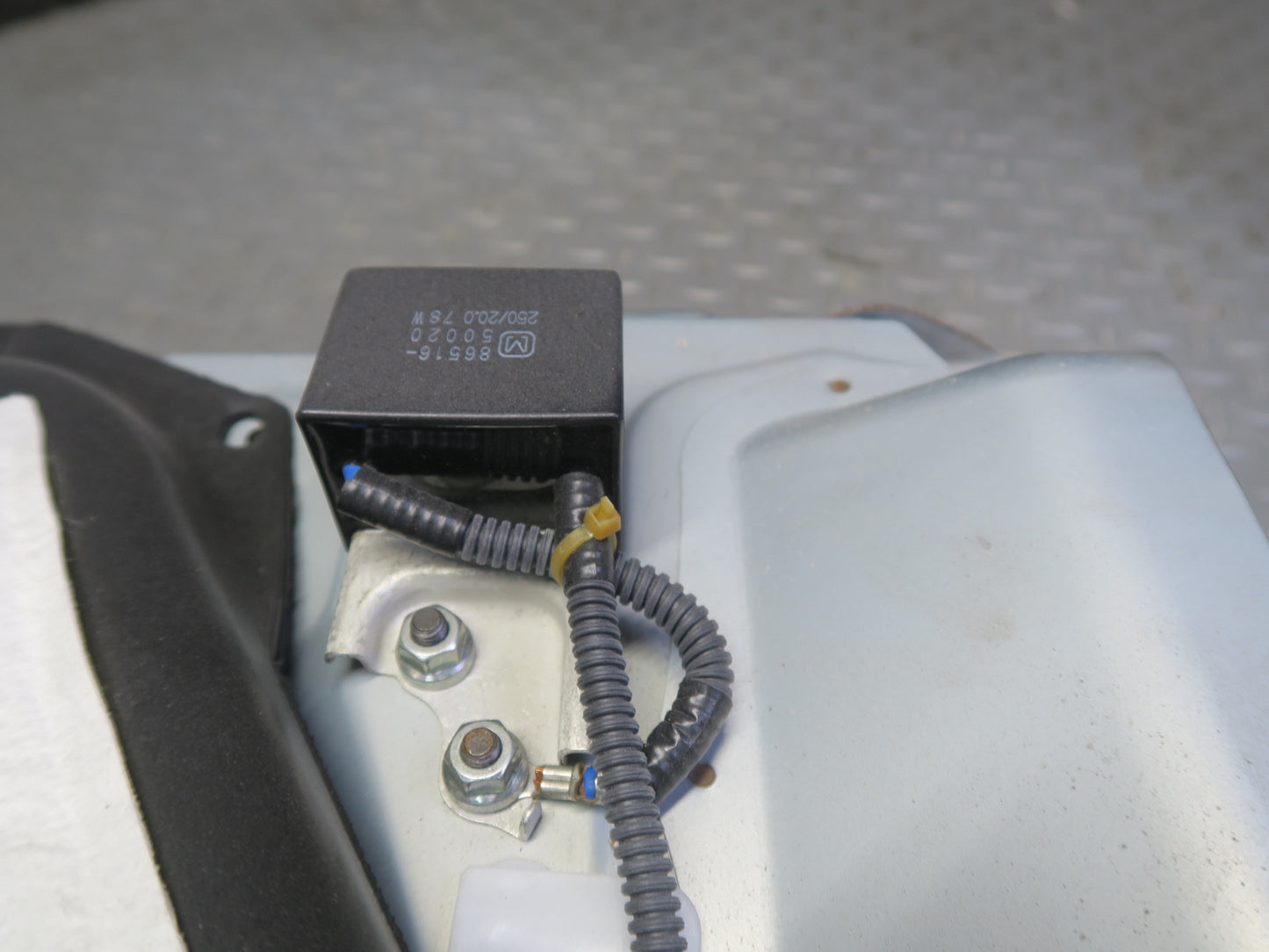 08-09 Lexus UVF46L LS600h Hybrid Battery Assembly G9510-50011 158k Miles OEM