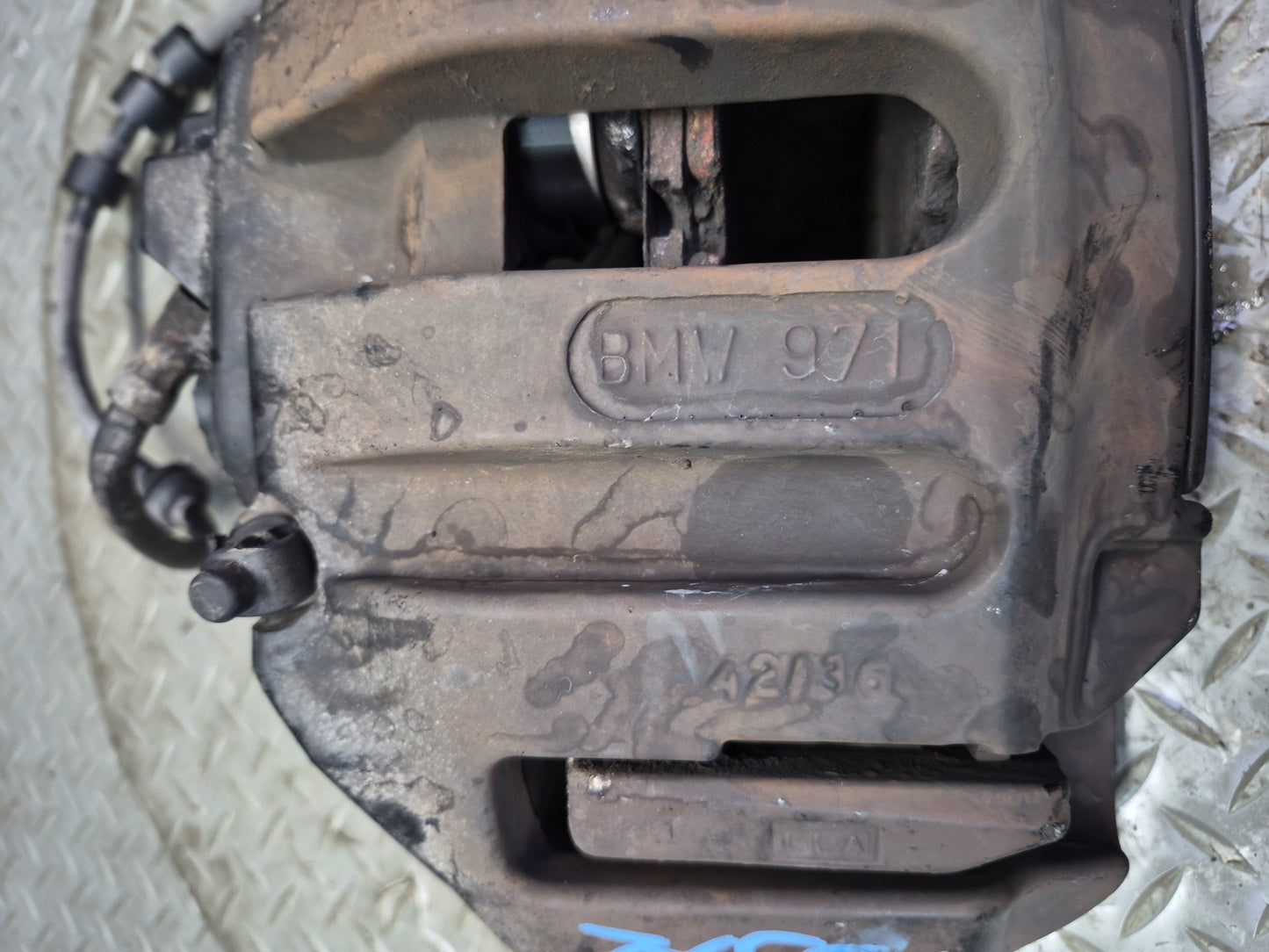 2006-2010 BMW E63 E64 M6 Front Left & Right Side Brake Caliper Set of 2