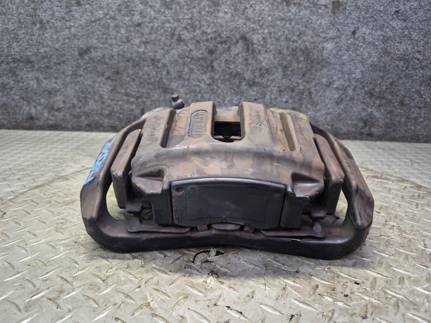 2006-2010 BMW E63 E64 M6 Front Left & Right Side Brake Caliper Set of 2
