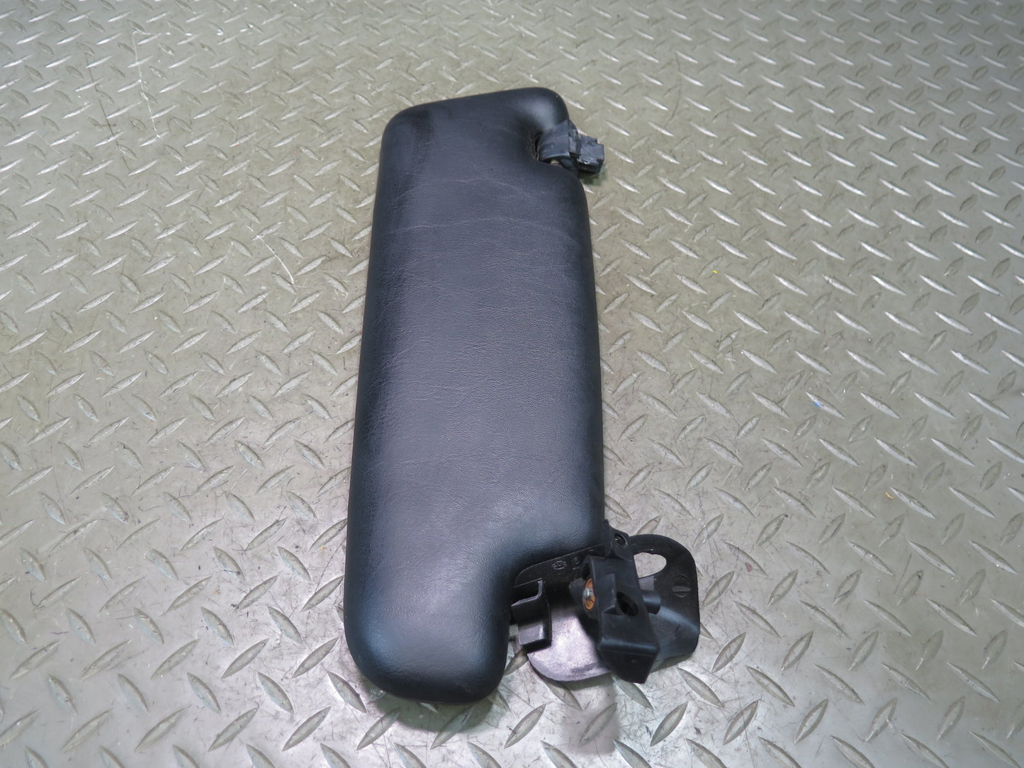 96-02 Mercedes R129 Sl-class Set of 2 Front Left & Right Sun Visor Black OEM