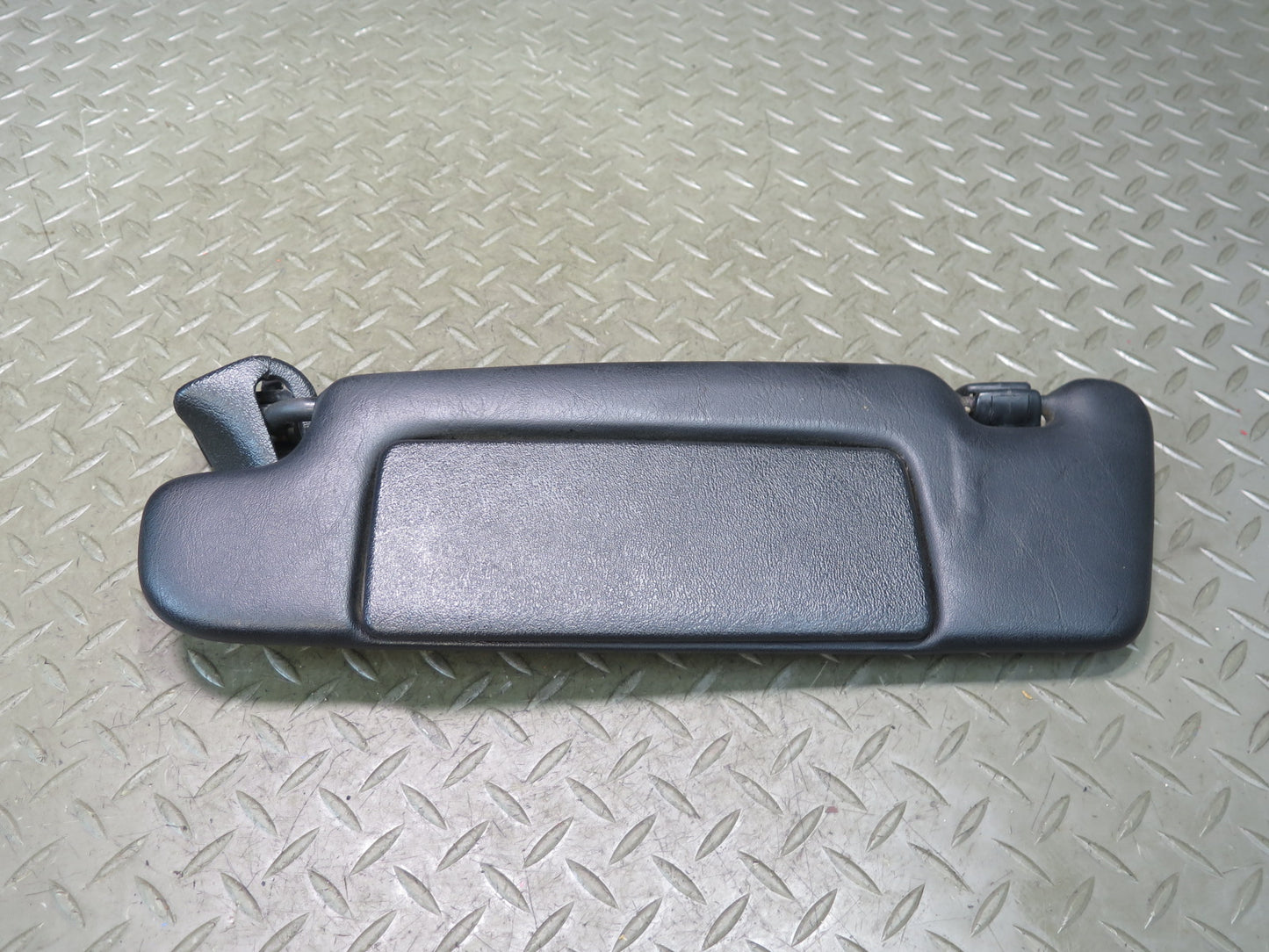 96-02 Mercedes R129 Sl-class Set of 2 Front Left & Right Sun Visor Black OEM