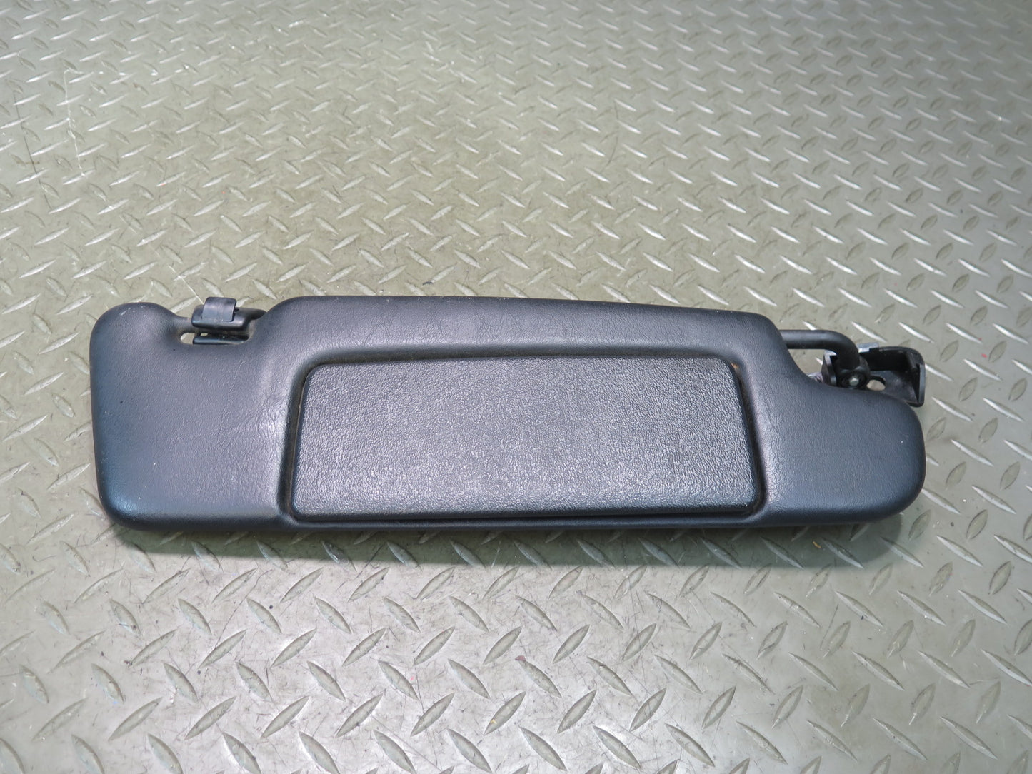 96-02 Mercedes R129 Sl-class Set of 2 Front Left & Right Sun Visor Black OEM