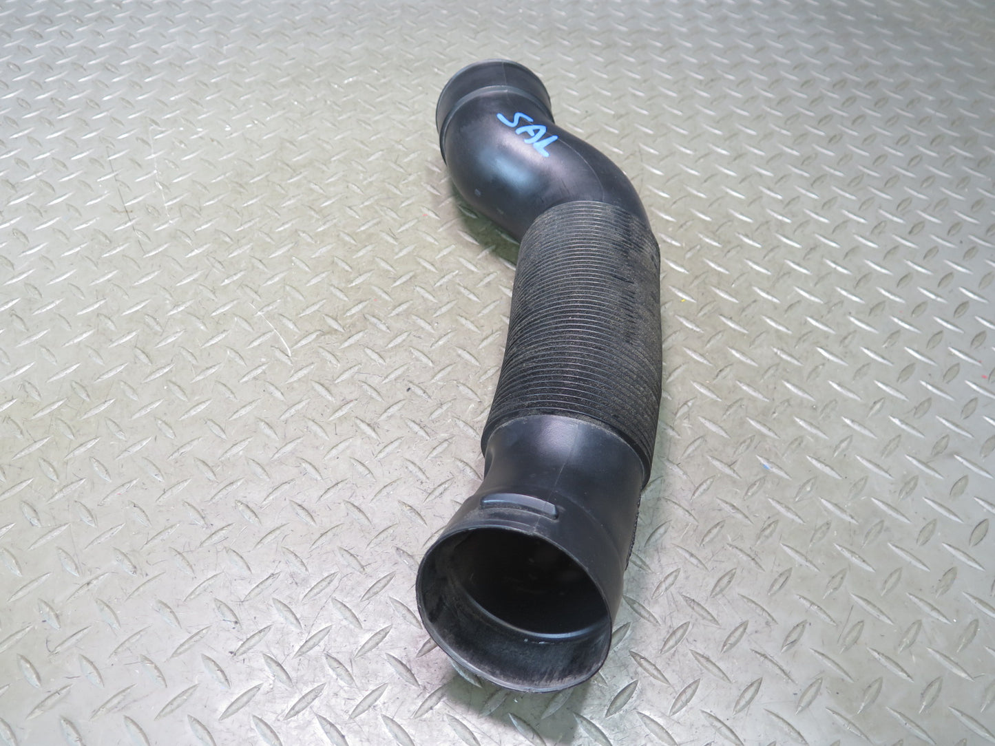 99-02 Mercedes R129 SL500 Set of 2 Left & Right Air Intake Duct Tube OEM