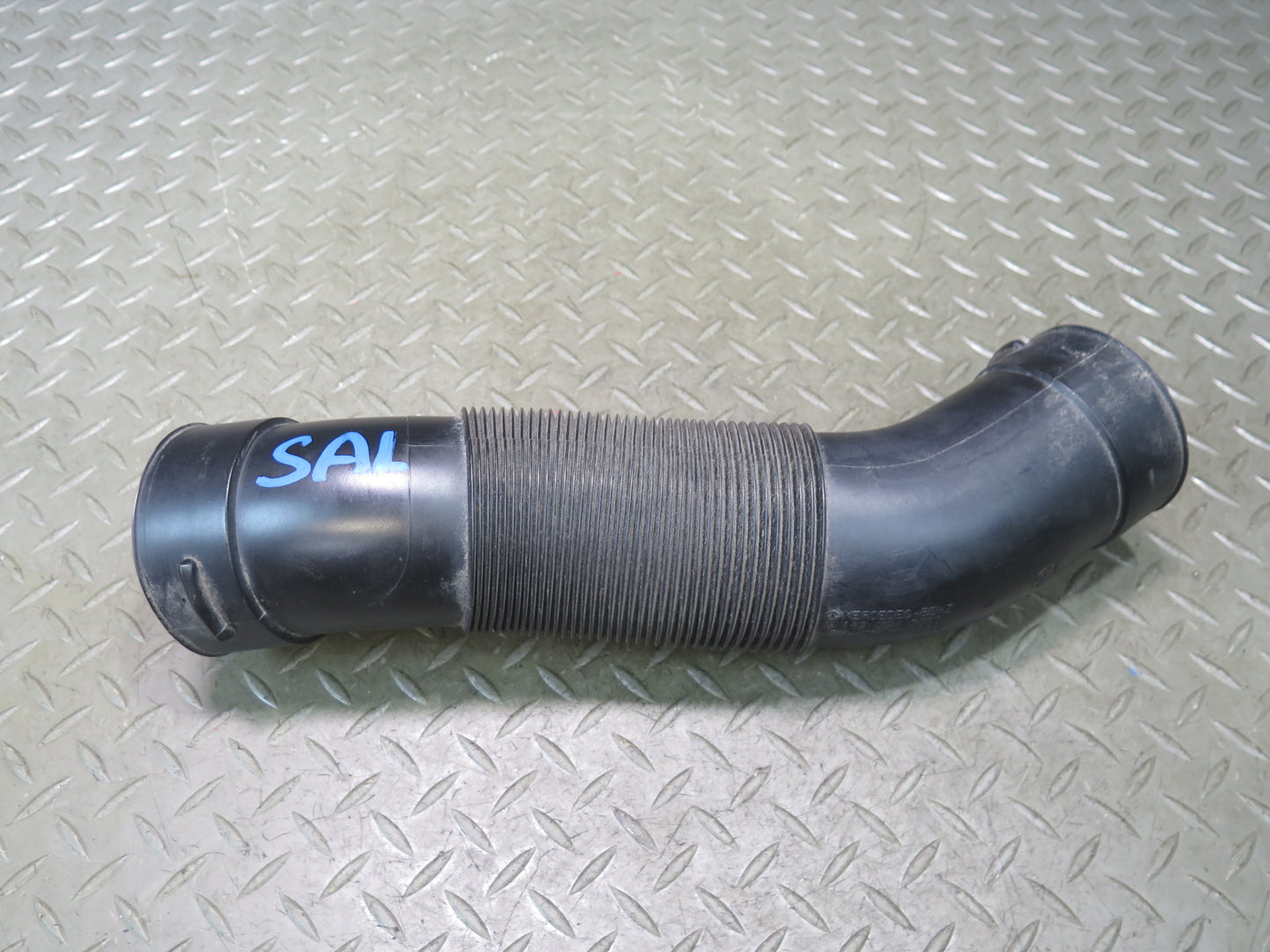 99-02 Mercedes R129 SL500 Set of 2 Left & Right Air Intake Duct Tube OEM