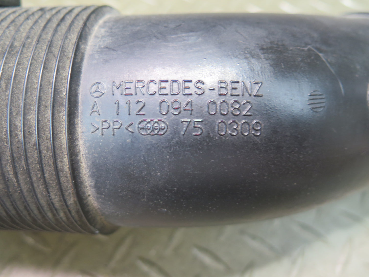 99-02 Mercedes R129 SL500 Set of 2 Left & Right Air Intake Duct Tube OEM