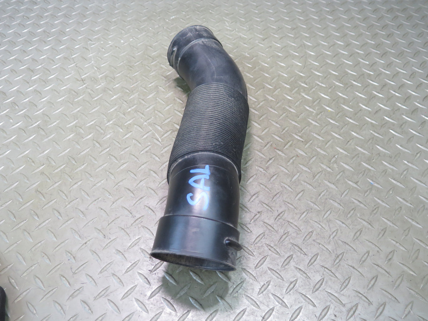99-02 Mercedes R129 SL500 Set of 2 Left & Right Air Intake Duct Tube OEM