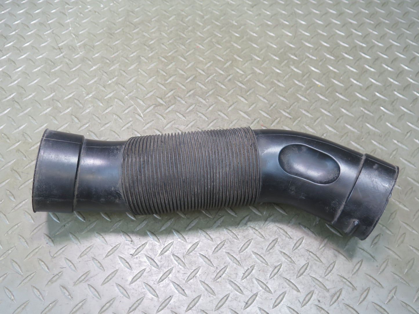 99-02 Mercedes R129 SL500 Set of 2 Left & Right Air Intake Duct Tube OEM