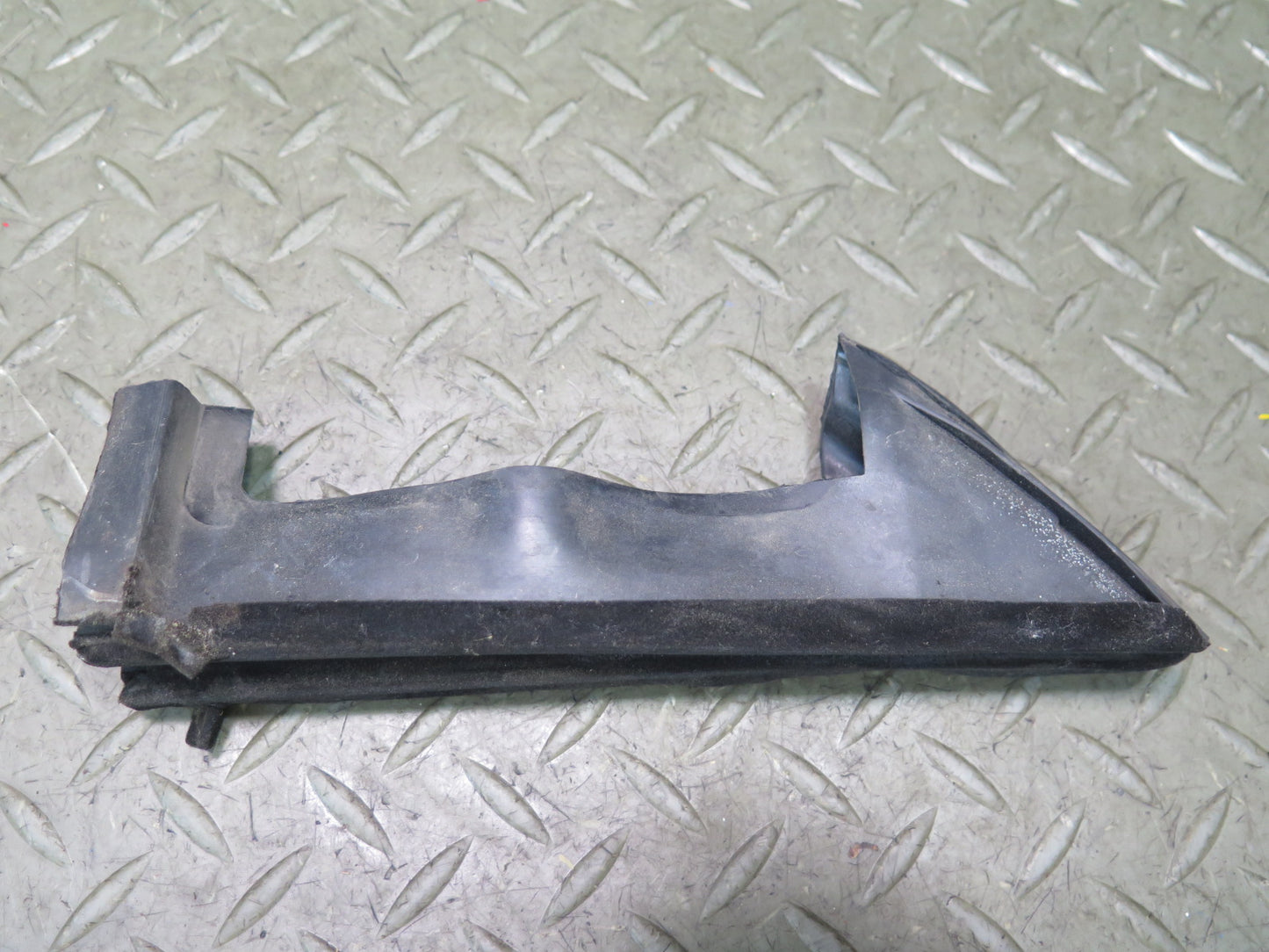 94-02 Mercedes R129 SL500 Left Door Window Weatherstrip Rubber Seal Set OEM
