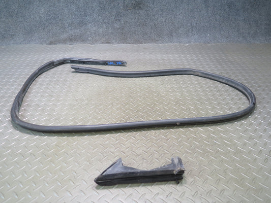 94-02 Mercedes R129 SL500 Right Door Window Weatherstrip Rubber Seal Set OEM