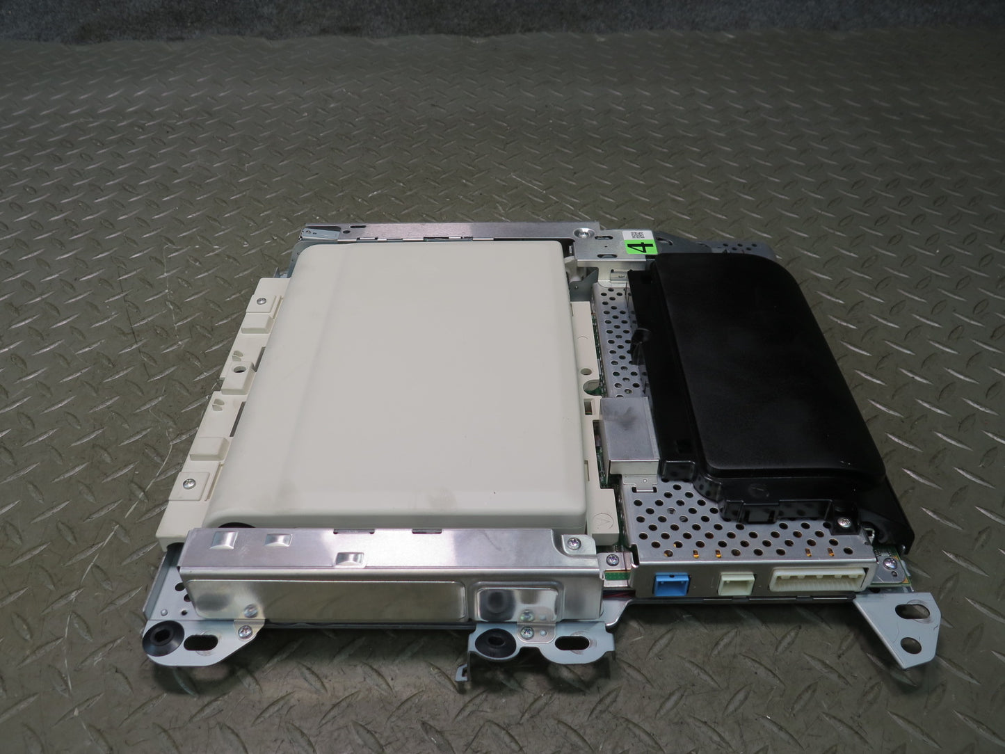 08-09 Lexus UVF46L LS600h OOF Mounted Rear TV Display Monitor Screen 86680-50080