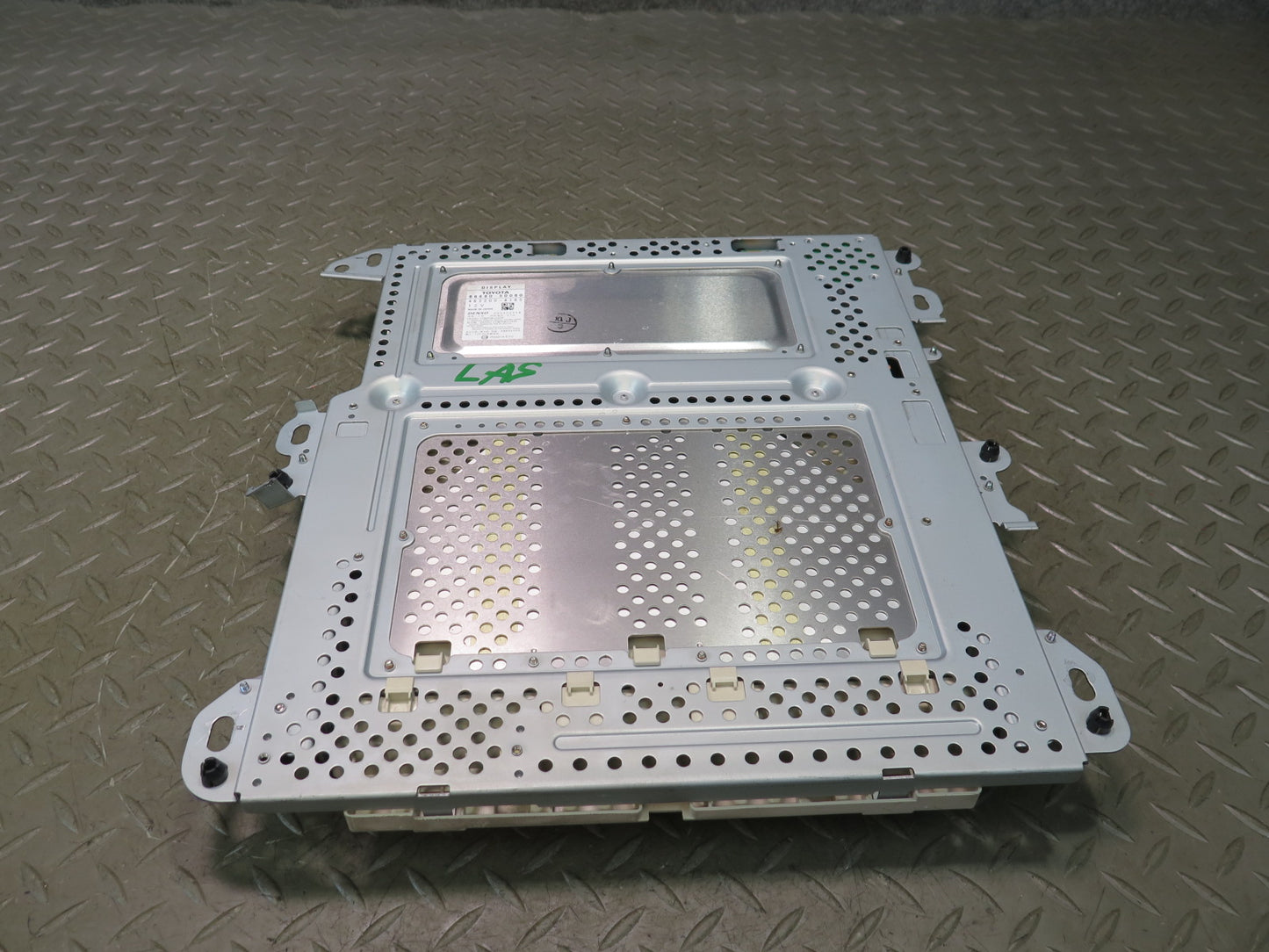 08-09 Lexus UVF46L LS600h OOF Mounted Rear TV Display Monitor Screen 86680-50080