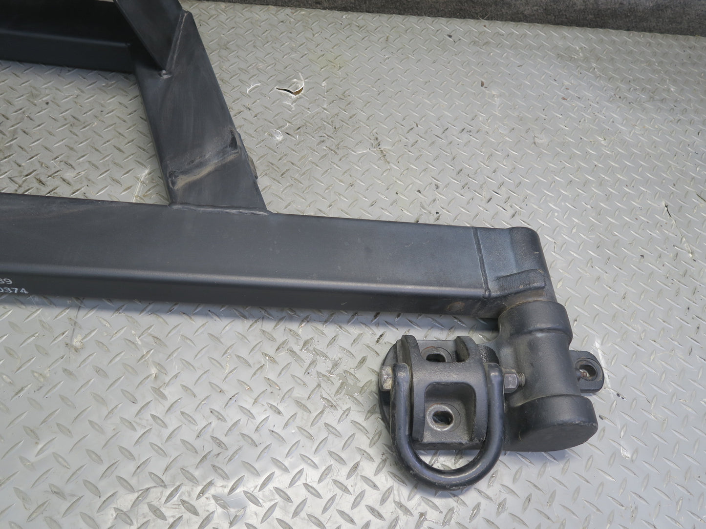 2003-2009 Hummer H2 Rear Spare Tire Holder Bracket Carrier w Hinge