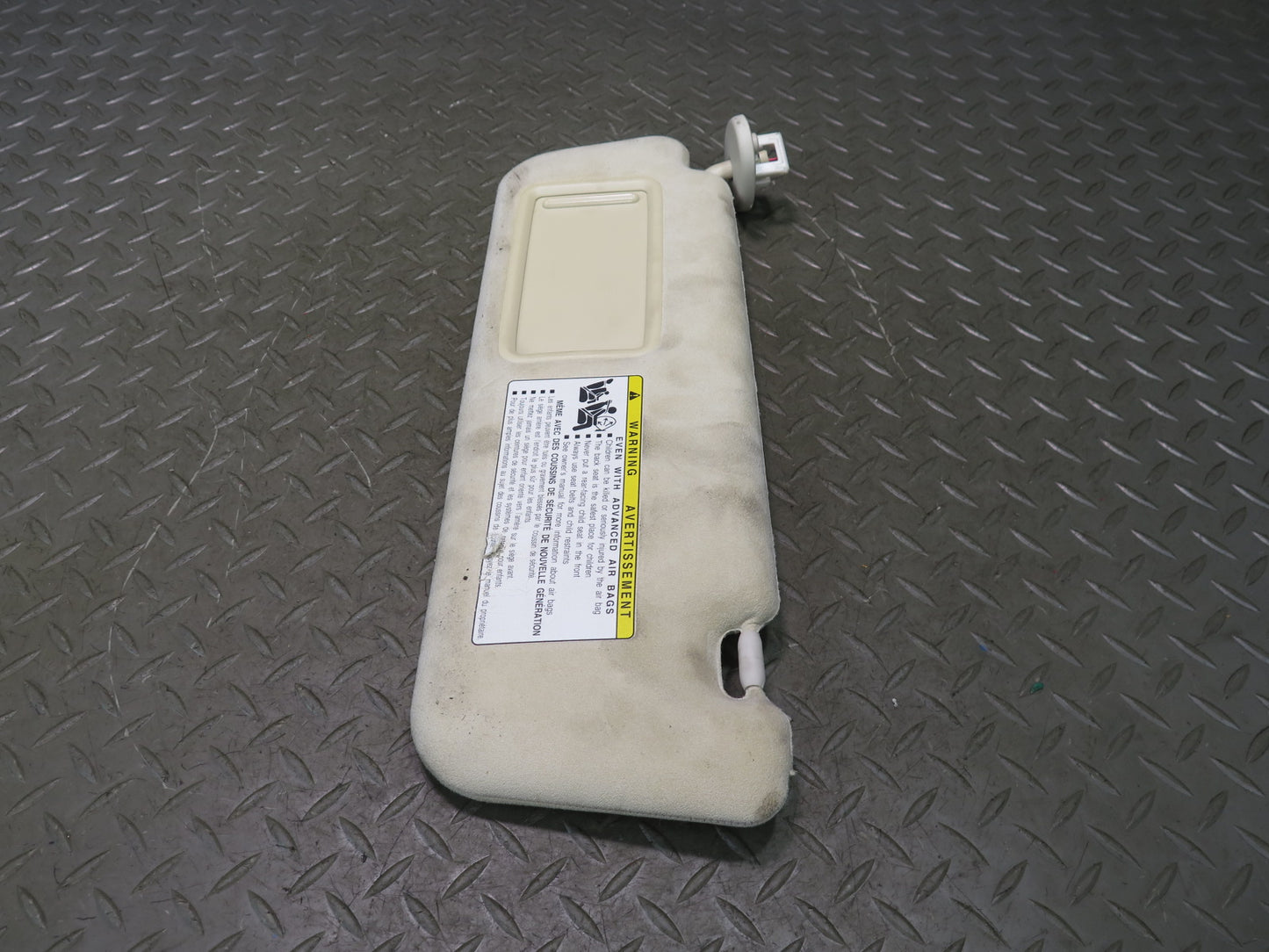 08-09 Lexus UVF46L LS600h Set of 2 Front Left & Right Sun Visor OEM