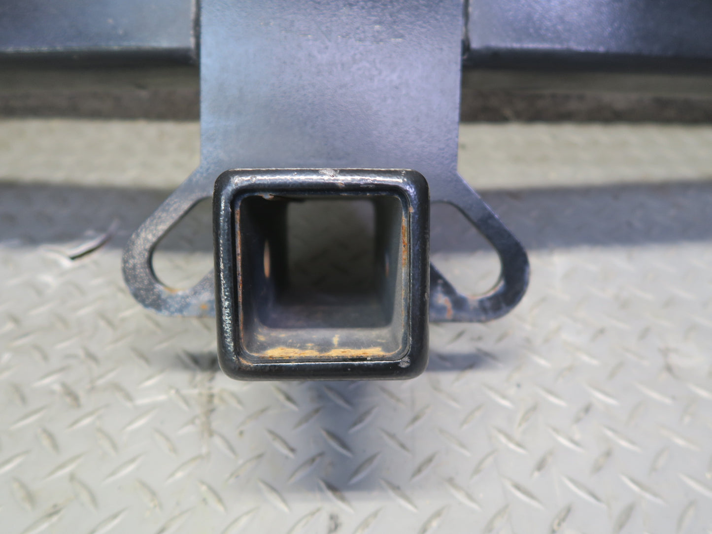 07-15 Audi 4L Q7 Rear TOW Towing Trailer Hitch Bar OEM