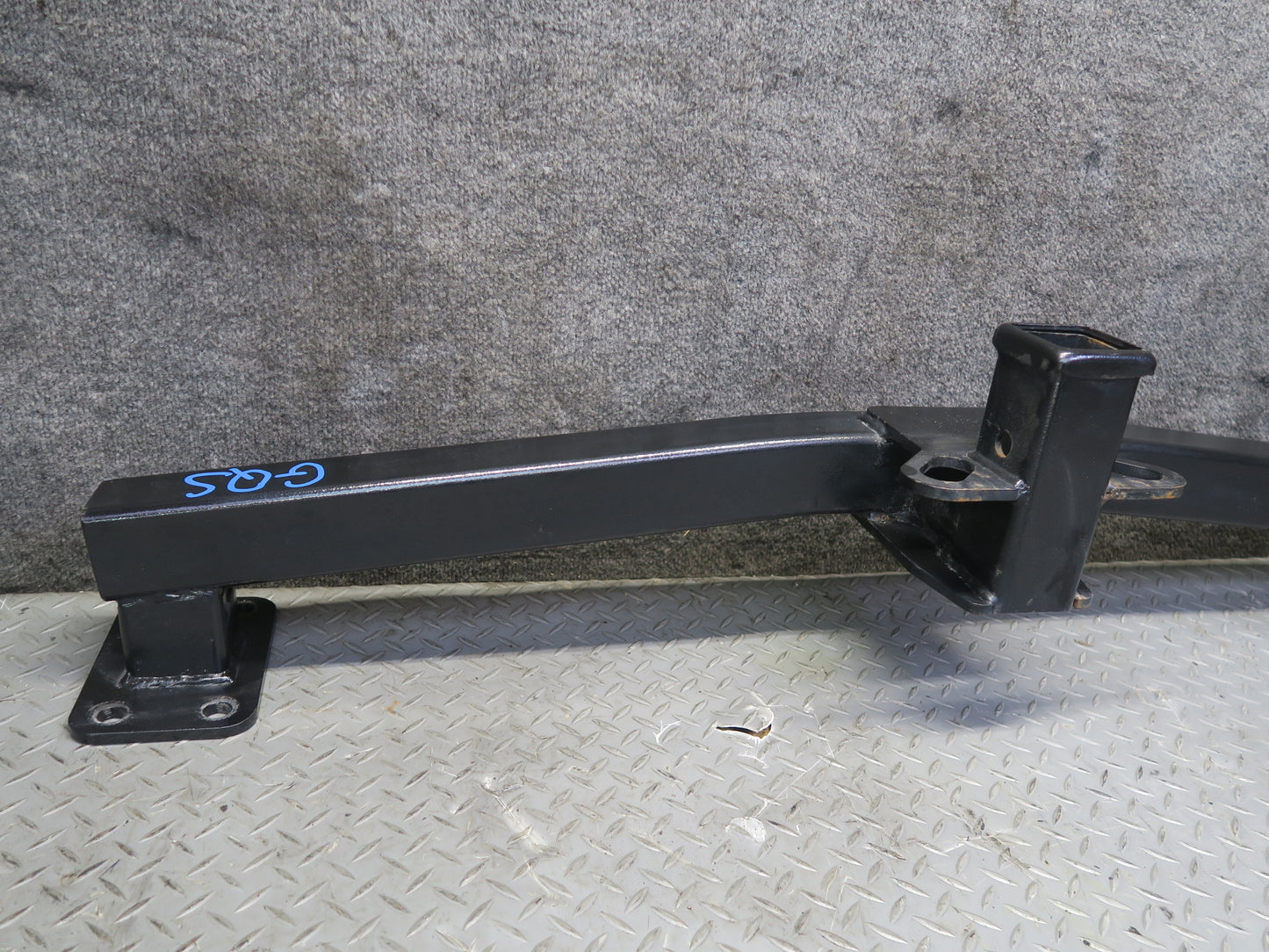 07-15 Audi 4L Q7 Rear TOW Towing Trailer Hitch Bar OEM