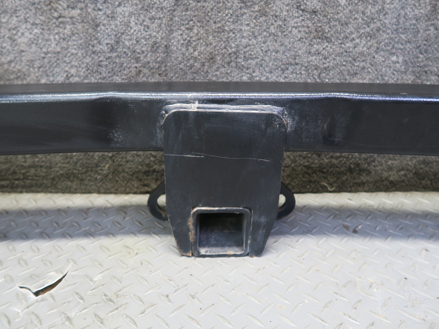 07-15 Audi 4L Q7 Rear TOW Towing Trailer Hitch Bar OEM