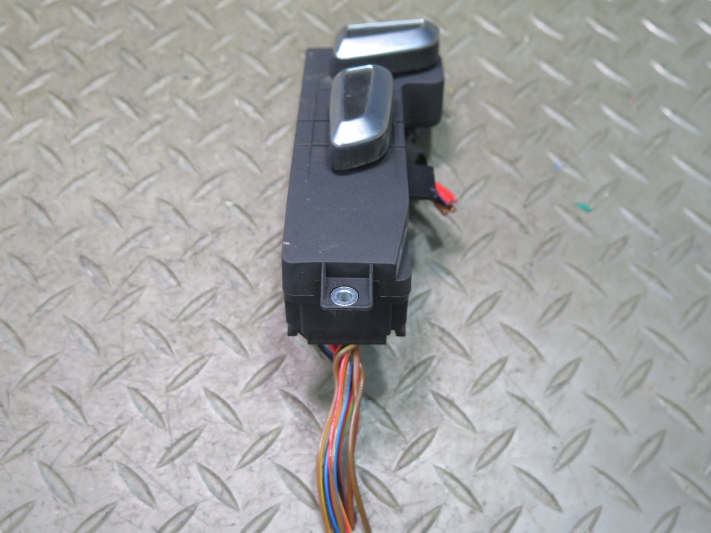 07-15 Audi 4L Q7 Front Right Seat Adjustment Control Switch 4L0959748 OEM