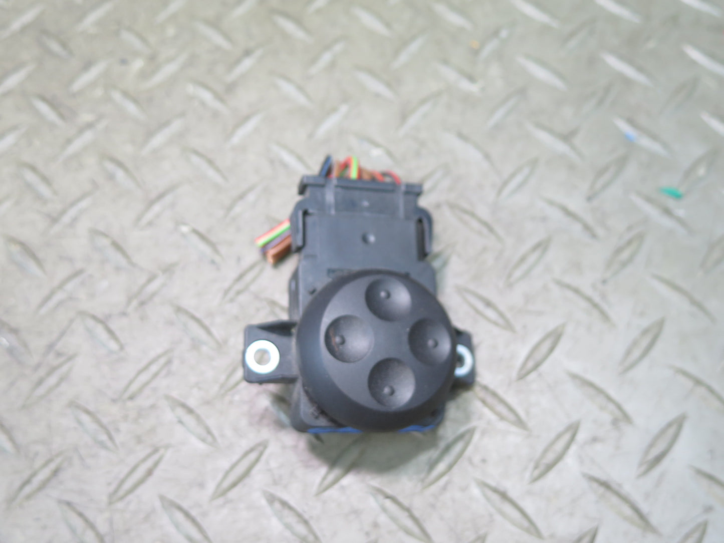 07-15 Audi 4L Q7 Front Left Seat Adjust Lumbar Control Switch 8E0959777B OEM