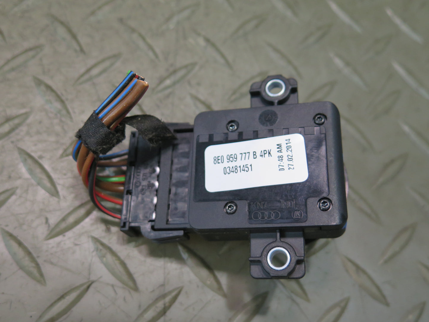 07-15 Audi 4L Q7 Front Left Seat Adjust Lumbar Control Switch 8E0959777B OEM