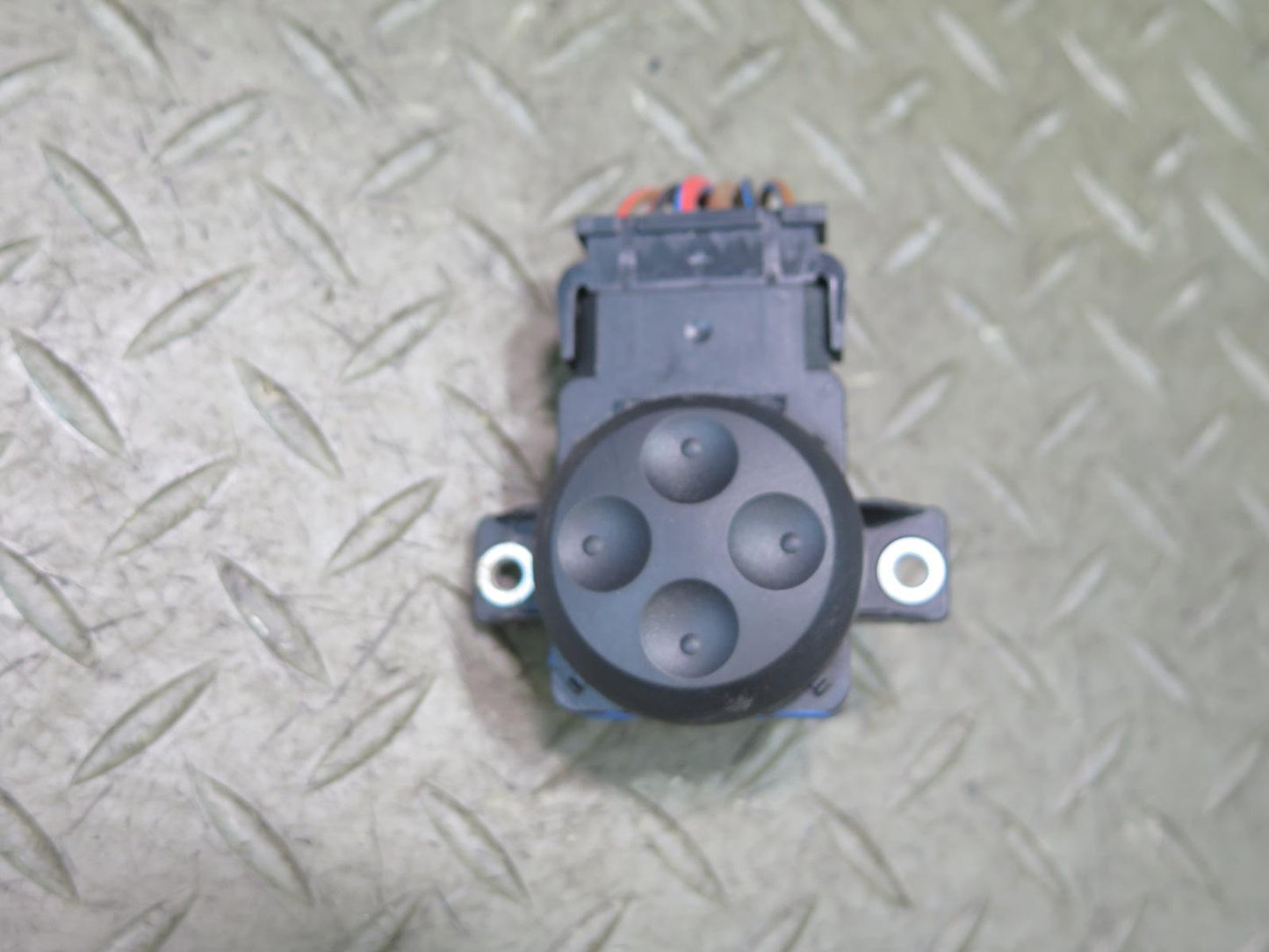07-15 Audi 4L Q7 Front Left Seat Adjust Lumbar Control Switch 8E0959777B OEM