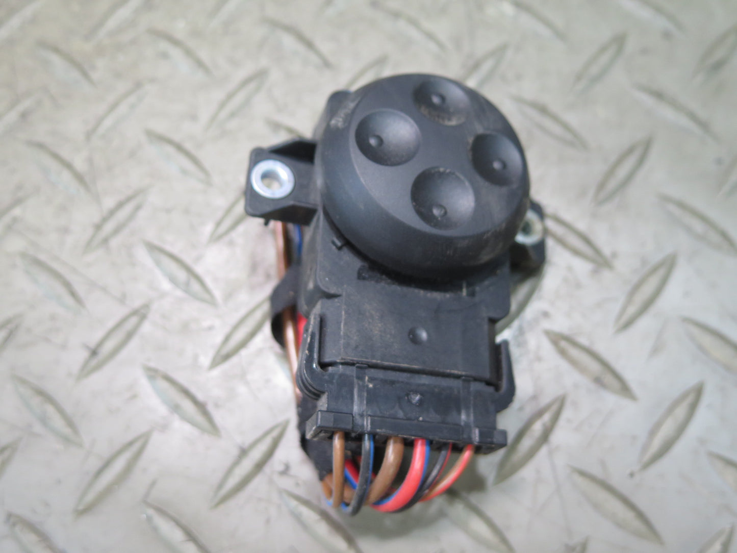 07-15 Audi 4L Q7 Front Left Seat Adjust Lumbar Control Switch 8E0959777B OEM