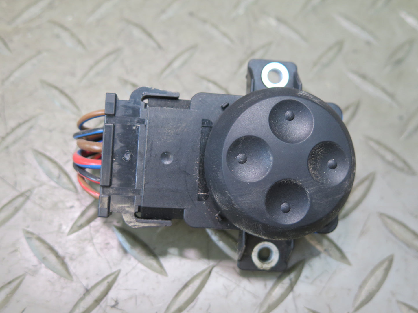 07-15 Audi 4L Q7 Front Left Seat Adjust Lumbar Control Switch 8E0959777B OEM