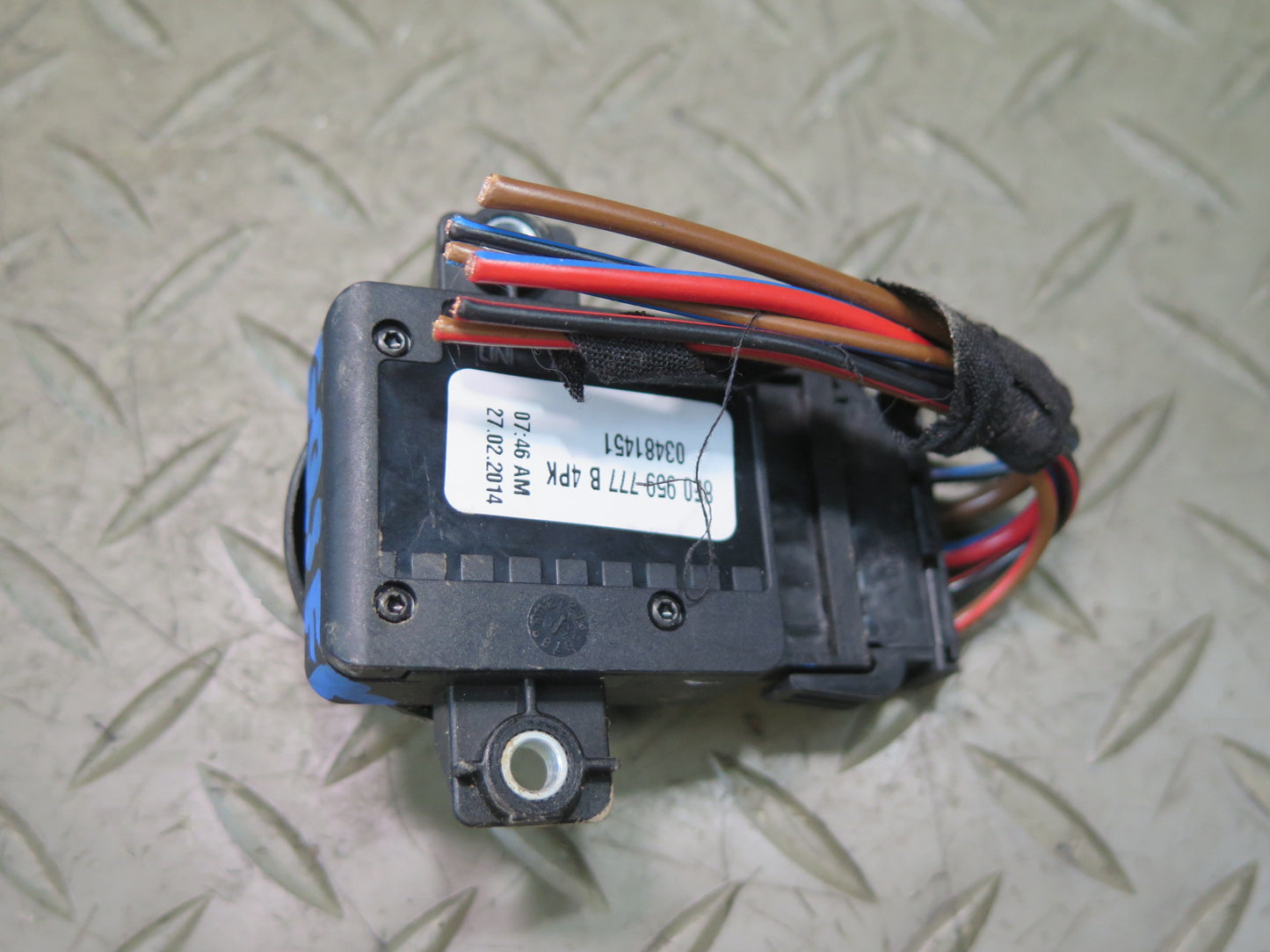 07-15 Audi 4L Q7 Front Left Seat Adjust Lumbar Control Switch 8E0959777B OEM