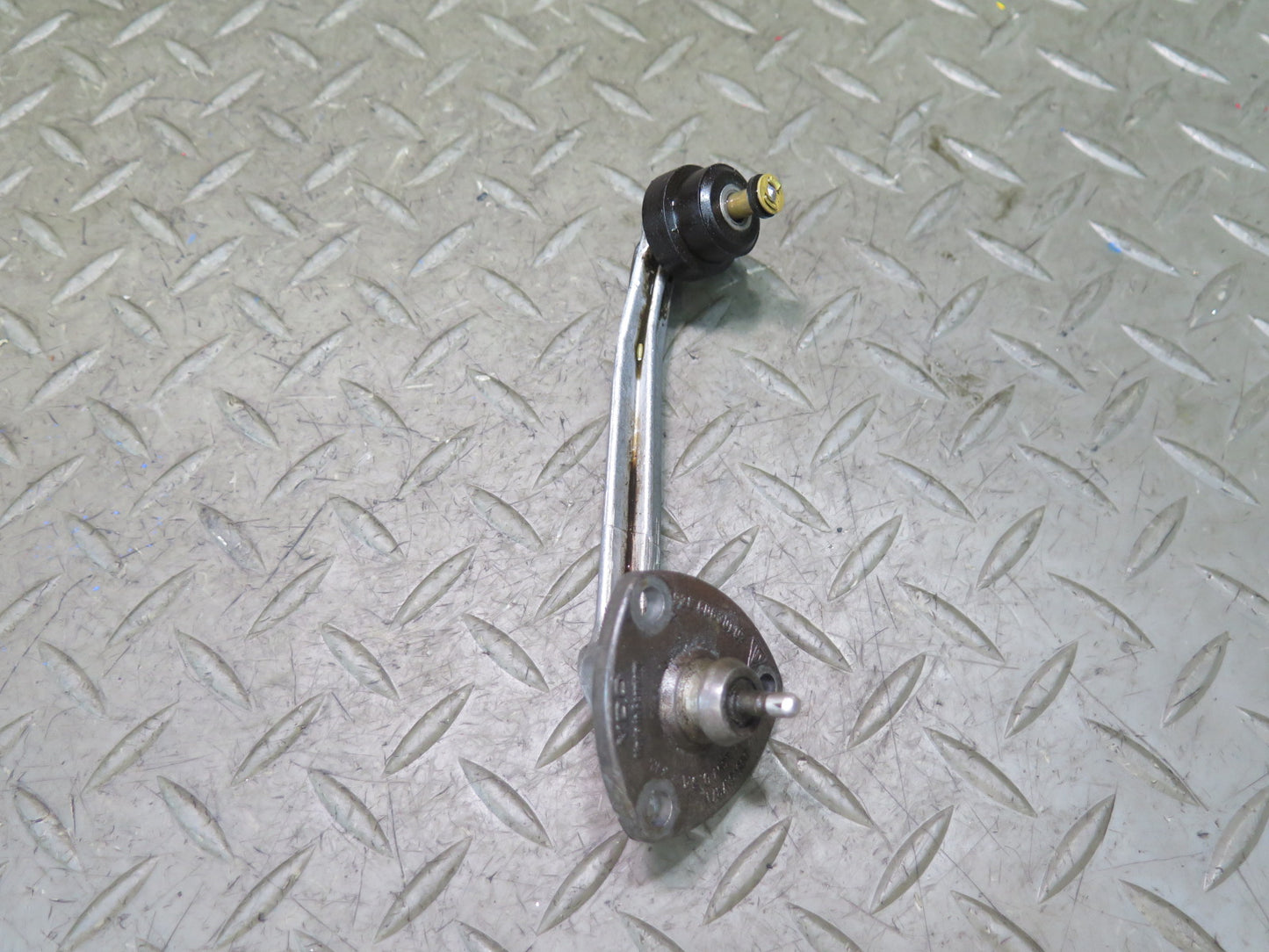 1985-1986 Porsche 928 S 5.0L V8 Engine Motor Oil Pan Level Sensor Sender