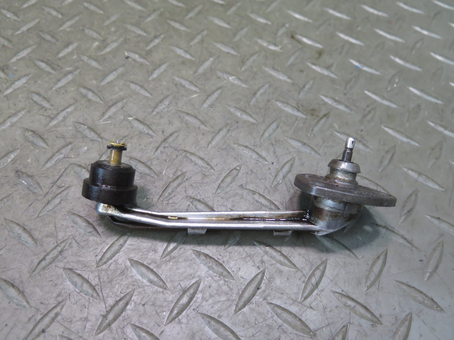 1985-1986 Porsche 928 S 5.0L V8 Engine Motor Oil Pan Level Sensor Sender