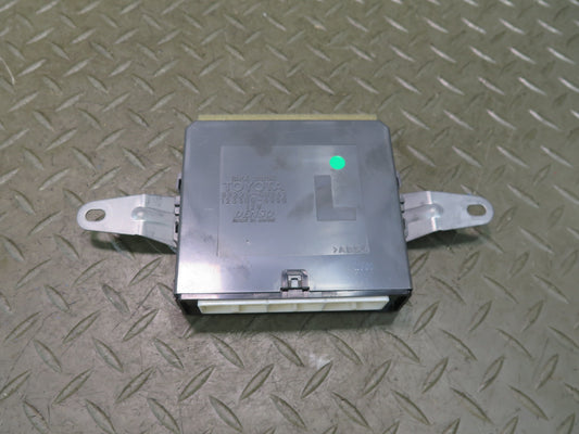 07-09 Lexus UVF46L LS600h LS460 Rear Left Door Control Module 89225-50041 OEM